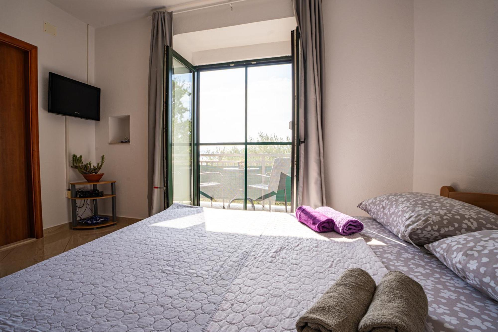 Apartmani Kremena Small Beach 200M Klek Extérieur photo