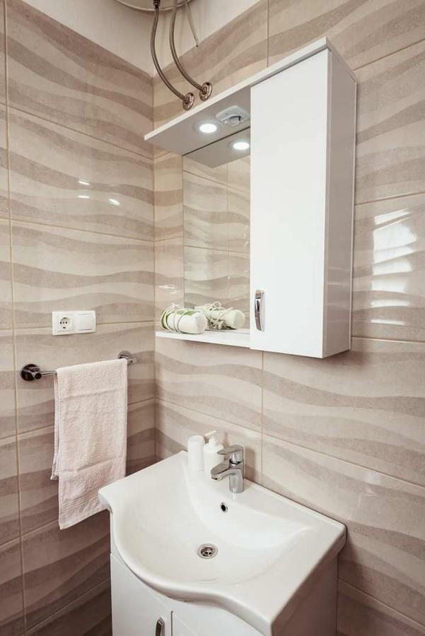 Apartmani Kremena Small Beach 200M Klek Extérieur photo