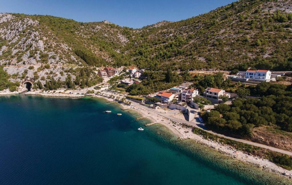 Apartmani Kremena Small Beach 200M Klek Extérieur photo